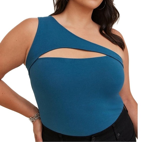 TORRID 6X/30 Foxy Cutout One Shoulder Tank Top (P16) - Picture 4 of 7